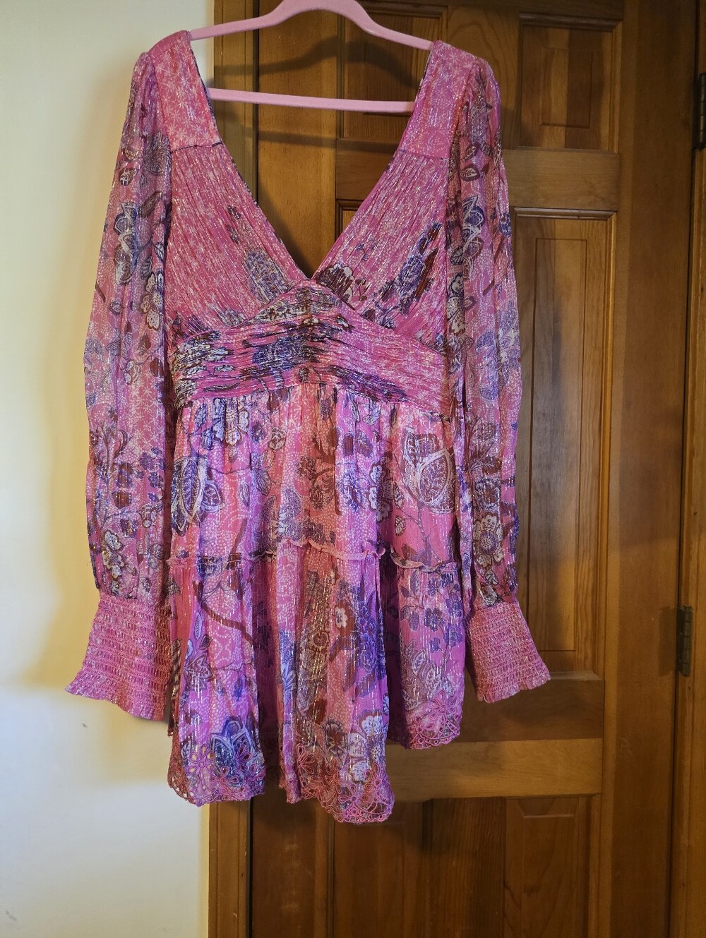 Women’s Pink Paisley V-Neck Hemant & Nandita Long Sleeve Dress